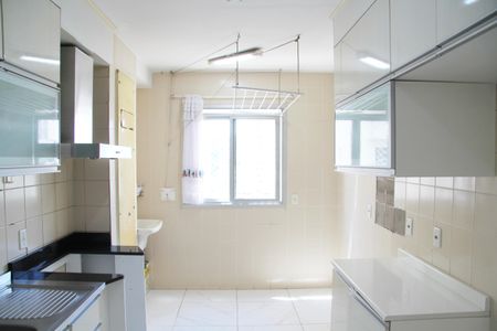 Apartamento para alugar com 67m², 2 quartos e 1 vagaCozinha e Área de Serviço