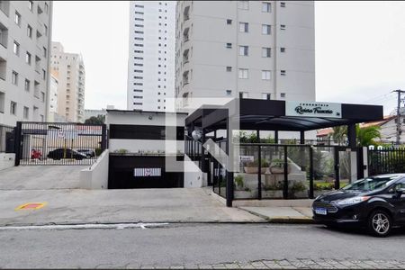 Apartamento para alugar com 67m², 2 quartos e 1 vagaFachada