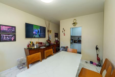Sala de apartamento à venda com 3 quartos, 117m² em Santa Efigênia, Belo Horizonte