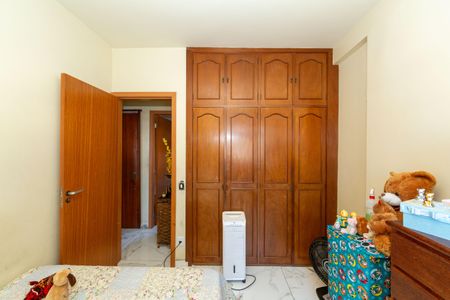 Apartamento à venda com 117m², 3 quartos e 1 vagaQuarto 3