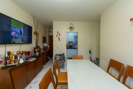 Apartamento à venda com 117m², 3 quartos e 1 vagaSala