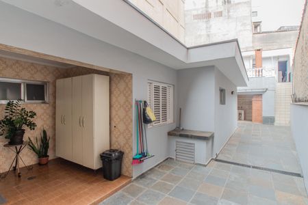 Casa à venda com 245m², 5 quartos e 6 vagasCorredor