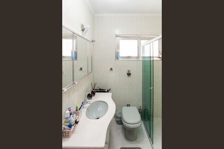 Casa à venda com 245m², 5 quartos e 6 vagasBanheiro da Suíte