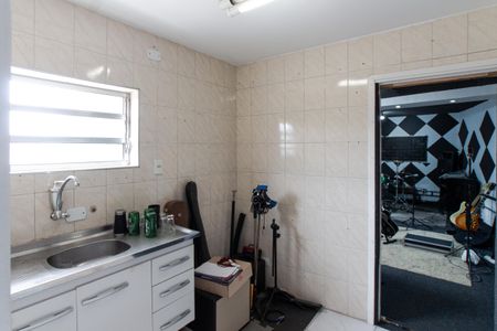 Casa à venda com 245m², 5 quartos e 6 vagasCozinha 2