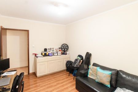 Casa à venda com 245m², 5 quartos e 6 vagasQuarto 2