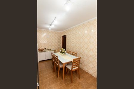 Casa à venda com 245m², 5 quartos e 6 vagasCozinha 1