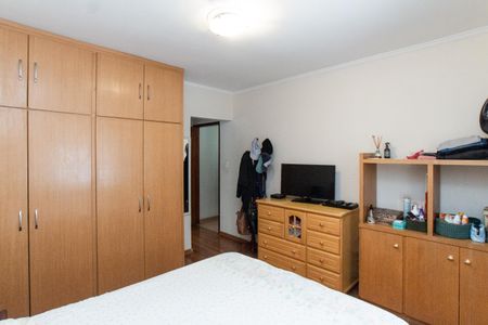 Casa à venda com 245m², 5 quartos e 6 vagasSuíte