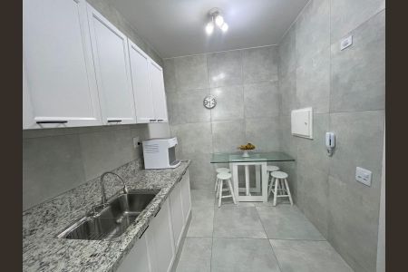 Apartamento para alugar com 120m², 3 quartos e 2 vagasCozinha