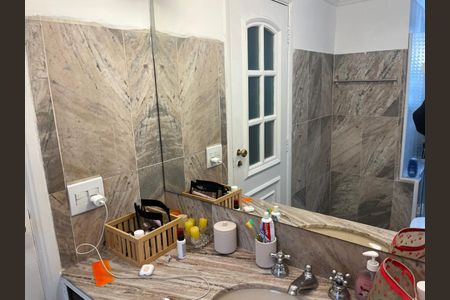 Apartamento para alugar com 120m², 3 quartos e 2 vagasBanheiro