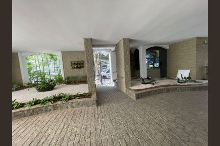 Apartamento para alugar com 120m², 3 quartos e 2 vagasEntrada