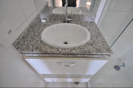 Apartamento para alugar com 72m², 2 quartos e 2 vagasBanheiro Social