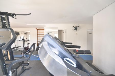 Apartamento para alugar com 72m², 2 quartos e 2 vagasÁrea comum - Academia