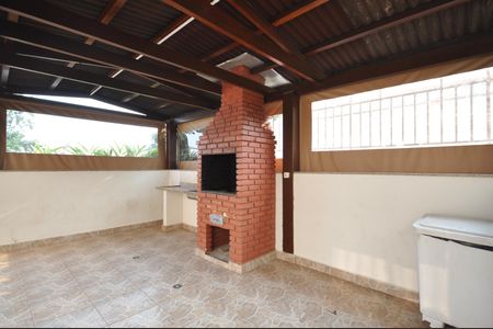 Apartamento para alugar com 72m², 2 quartos e 2 vagasÁrea comum - Churrasqueira