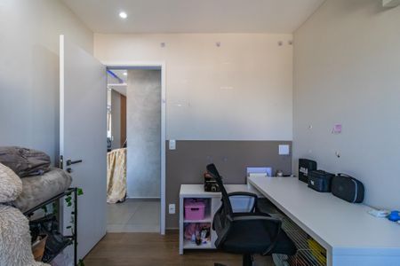Quarto de apartamento à venda com 2 quartos, 76m² em Alphaville Empresarial, Barueri