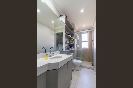 Apartamento à venda com 76m², 2 quartos e 2 vagasBanheiro Social