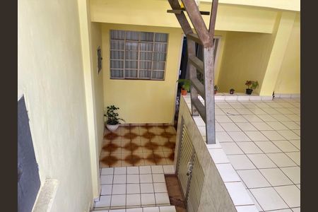 Casa à venda com 120m², 2 quartos e 1 vagaEntrada