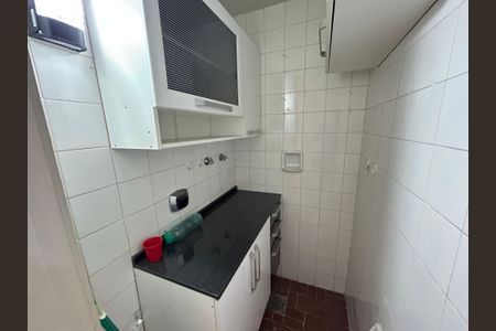 Apartamento para alugar com 60m², 2 quartos e 1 vagaBanheiro de serviço