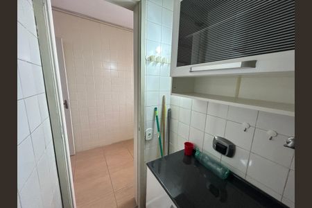 Apartamento para alugar com 60m², 2 quartos e 1 vagaBanheiro de serviço