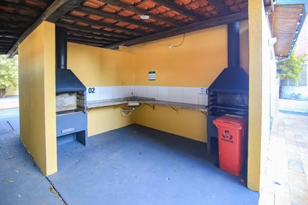 Apartamento para alugar com 57m², 2 quartos e 1 vagaÁrea comum - Churrasqueira