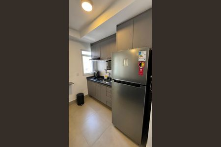 Cozinha de kitnet/studio à venda com 1 quarto, 37m² em Vila Azevedo, São Paulo