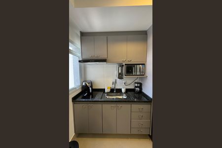 Cozinha de kitnet/studio à venda com 1 quarto, 37m² em Vila Azevedo, São Paulo