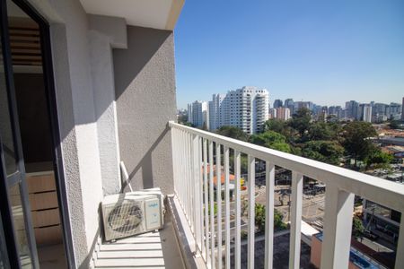 Varanda de kitnet/studio à venda com 1 quarto, 26m² em Santo Amaro, São Paulo