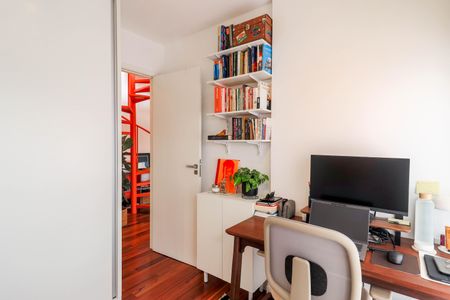 Apartamento à venda com 111m², 2 quartos e 2 vagasQuarto