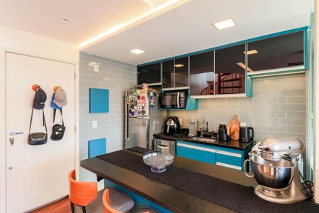 Apartamento à venda com 111m², 2 quartos e 2 vagasCozinha