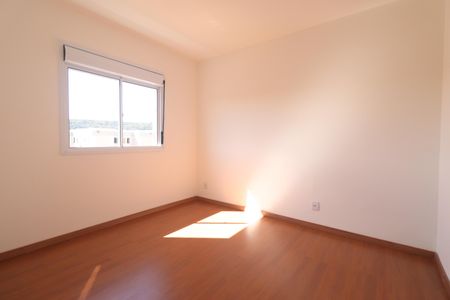 Quarto 2 de apartamento à venda com 2 quartos, 56m² em Operário, Novo Hamburgo