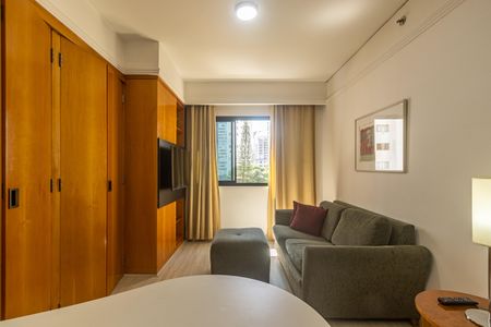 Sala de apartamento à venda com 1 quarto, 31m² em Indianópolis, São Paulo