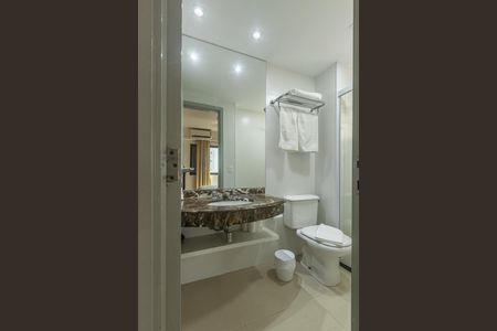 Apartamento à venda com 31m², 1 quarto e 1 vagaBanheiro da Suíte 1