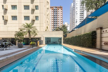 Apartamento à venda com 31m², 1 quarto e 1 vagaÁrea comum - Piscina
