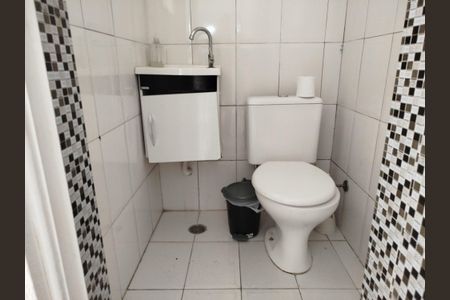 Casa à venda com 216m², 3 quartos e 5 vagas Casa à venda com 216m², 3 quartos e 5 vagasÁrea comum