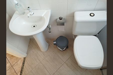 Casa à venda com 216m², 3 quartos e 5 vagas Casa à venda com 216m², 3 quartos e 5 vagasBanheiro da Suíte 3