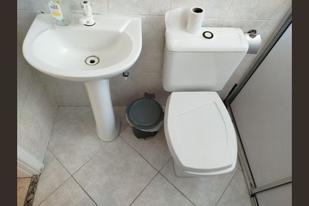 Casa à venda com 216m², 3 quartos e 5 vagas Casa à venda com 216m², 3 quartos e 5 vagasBanheiro da Suíte 1