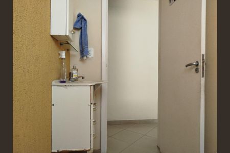 Casa à venda com 216m², 3 quartos e 5 vagas Casa à venda com 216m², 3 quartos e 5 vagasLavabo