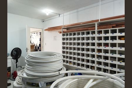 Casa à venda com 216m², 3 quartos e 5 vagas Casa à venda com 216m², 3 quartos e 5 vagasÁrea comum