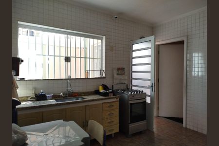 Casa à venda com 216m², 3 quartos e 5 vagas Casa à venda com 216m², 3 quartos e 5 vagasCozinha