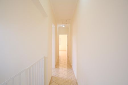 Casa à venda com 216m², 3 quartos e 5 vagasCorredor