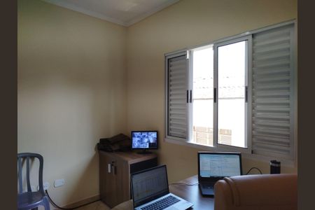 Casa à venda com 216m², 3 quartos e 5 vagas Casa à venda com 216m², 3 quartos e 5 vagasSuíte 2