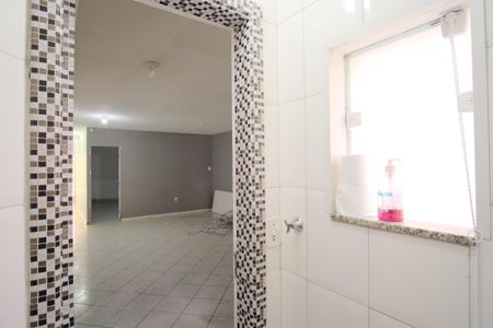 Casa à venda com 216m², 3 quartos e 5 vagasBanheiro da garagem