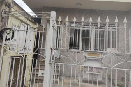 Casa à venda com 308m², 5 quartos e 2 vagas