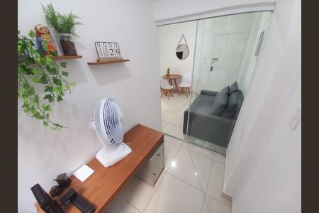 Apartamento à venda com 43m², 1 quarto e sem vaga Apartamento à venda com 43m², 1 quarto e sem vagaFoto 01