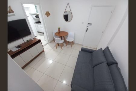 Apartamento à venda com 43m², 1 quarto e sem vaga Apartamento à venda com 43m², 1 quarto e sem vagaFoto 01