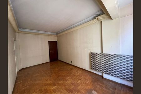 Apartamento à venda com 3 quartos, 110m² em Centro, Belo Horizonte