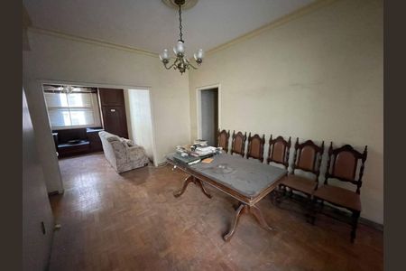 Apartamento à venda com 3 quartos, 110m² em Centro, Belo Horizonte