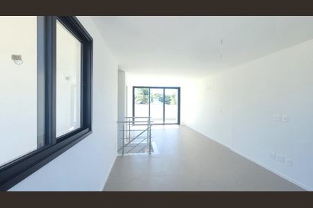 Casa à venda com 4 quartos, 323m² em Barra da Tijuca, Rio de Janeiro