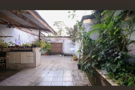 Casa à venda com 3 quartos, 130m² em Jardim Vila Formosa, São Paulo