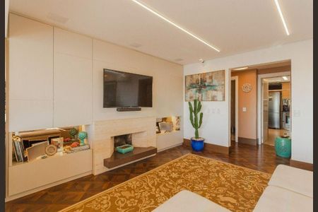 Apartamento à venda com 3 quartos, 162m² em Jardim do Salso, Porto Alegre