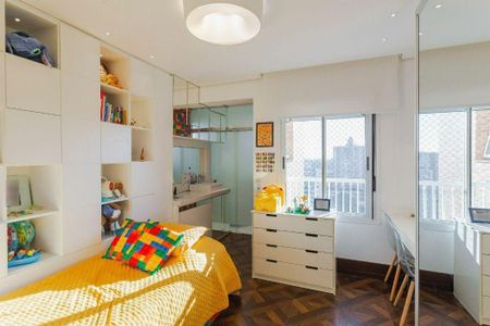 Apartamento à venda com 3 quartos, 162m² em Jardim do Salso, Porto Alegre